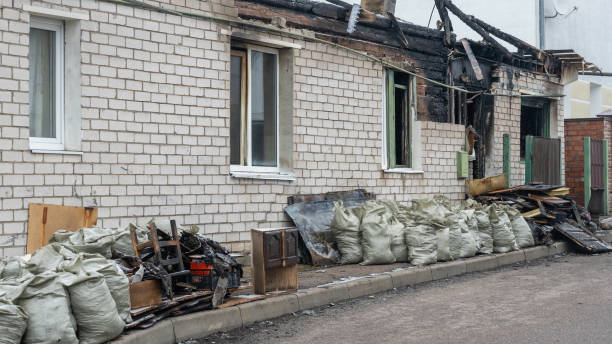 Reliable Emergency Fire Cleanup contractor in Black Diamond, FL by Fire Damage Laser Cleaning